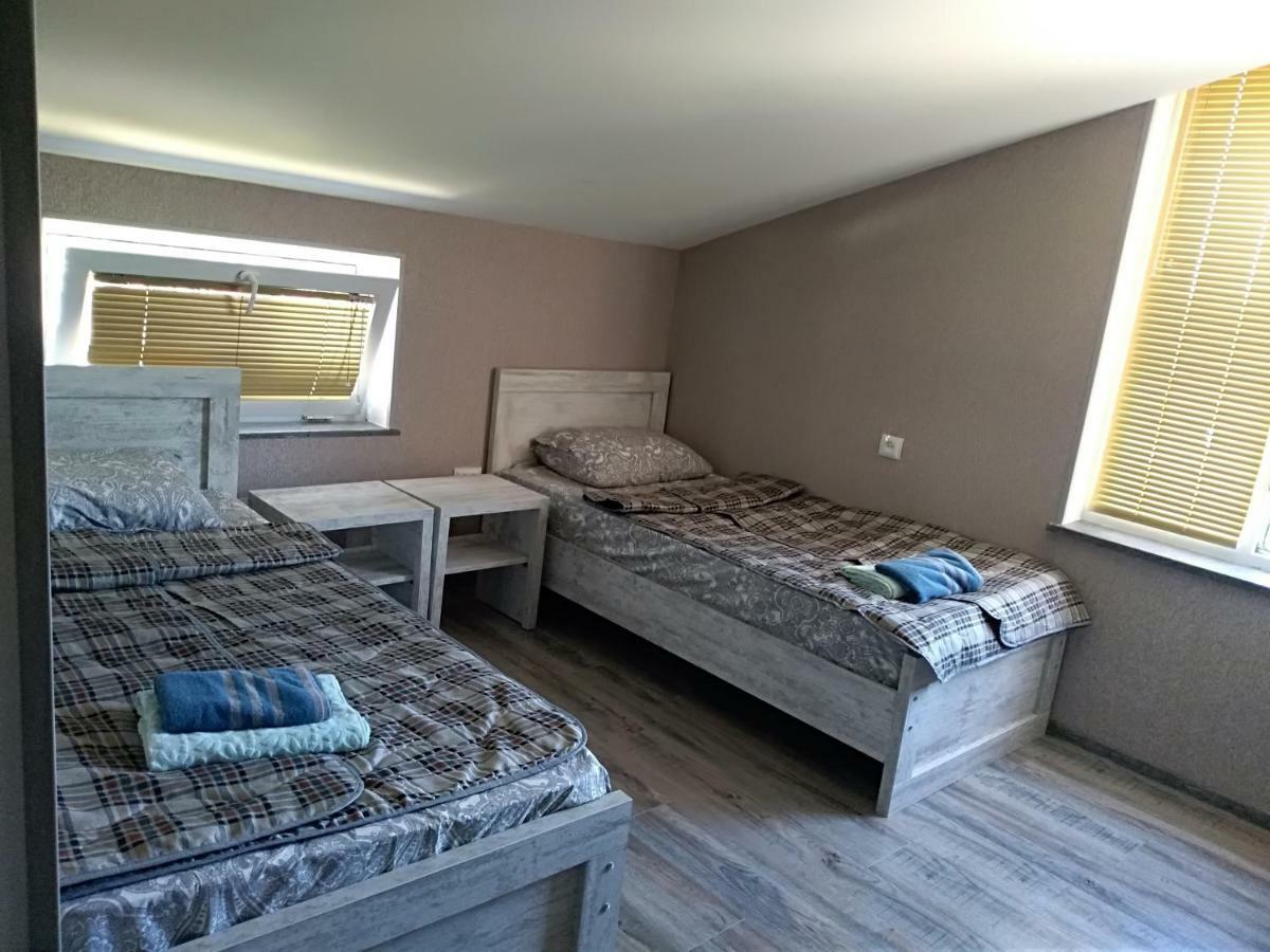 Panorama Hotel Kutaiszi Szoba fotó